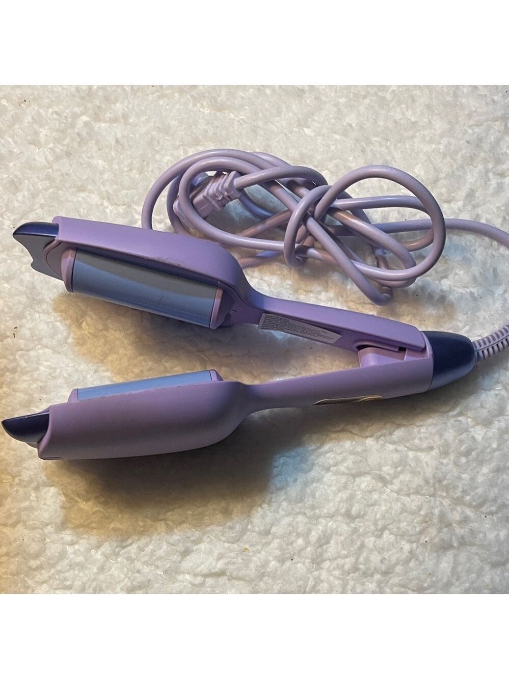 Purple Hair Styling Tool - Picture 1 of 4